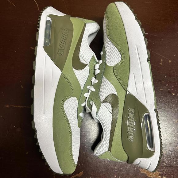 Nike Air Max SYSTM Men's Casual Shoes White/Olive Oil Green FD0782-100 Size 11.5 - Picture 3 of 6